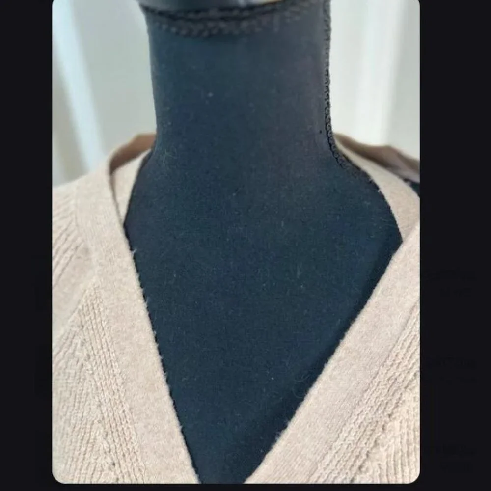 By Anthropologie Deep-V Sweater in Beige - Size X-Small